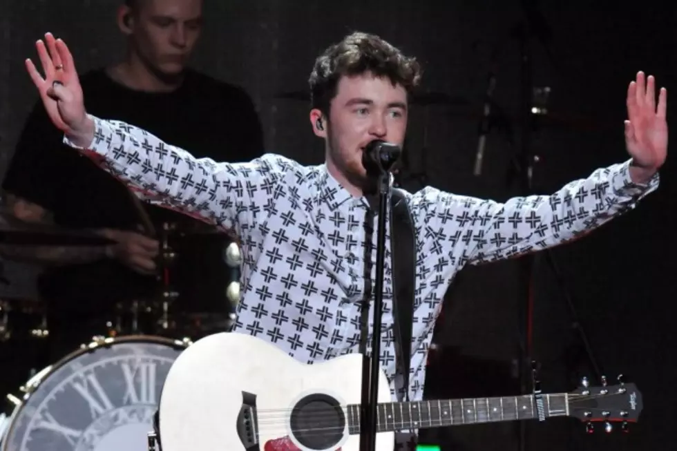 So Awkward: Jake Roche&#8217;s Mom Listened to His Brother Have Sex