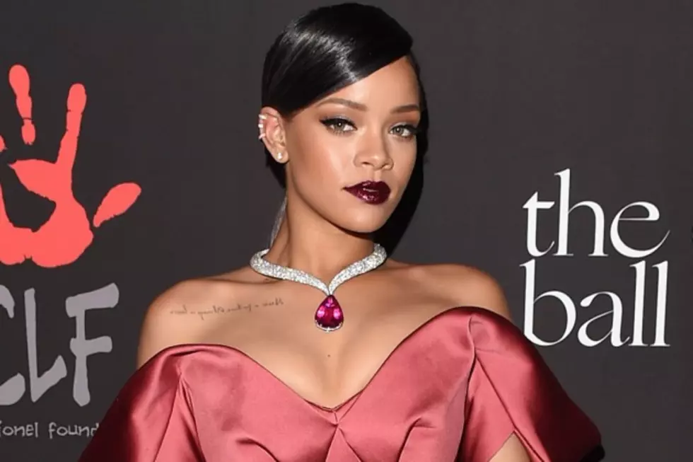Rihanna Wins Case Against Topshop Over Shirt Bearing Her Image