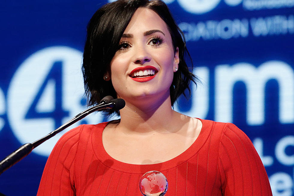 Demi Lovato Rushed to Emergency Room, Lovatics Trend #GetWellSoonDemi