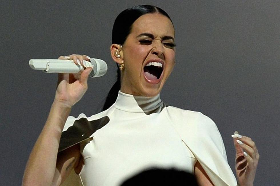 Katy Perry Gives a Powerful Performance of &#8216;By the Grace of God&#8217; at the 2015 Grammys