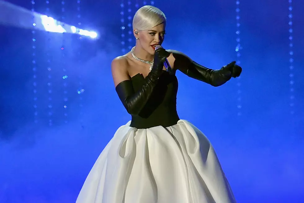Rita Ora Delivers Powerful Performance of ‘Grateful’ at 2015 Oscars [VIDEO]