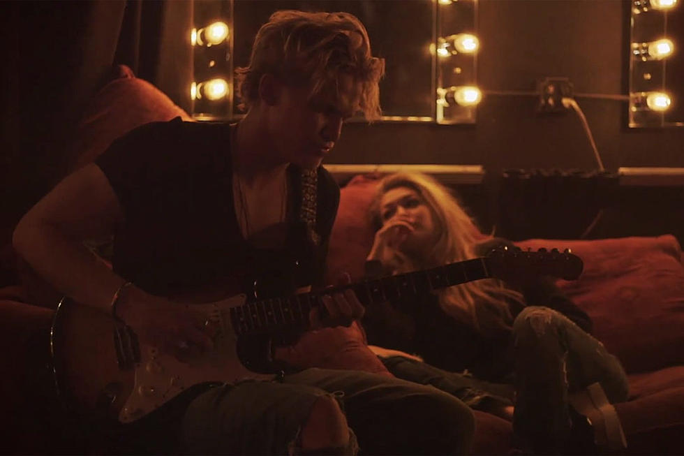 Watch Cody Simpson's Music Video for 'Flower' 