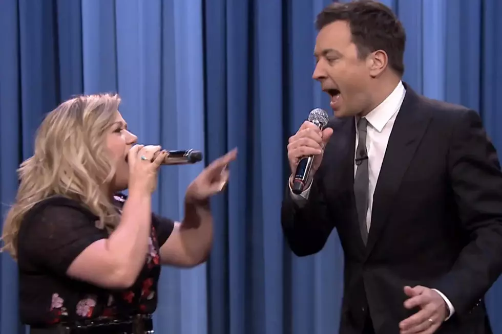 Kelly Clarkson + Jimmy Fallon Sing the Best Duets Ever [VIDEO]