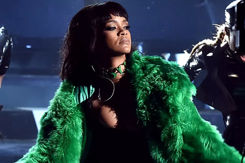 Rihanna Slays ‘Bitch Better Have My Money’ at 2015 iHeartRadio Music Awards [VIDEO]