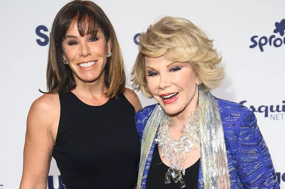 Melissa Rivers Honors Joan Rivers at 2015 Daytime Emmys [VIDEO]