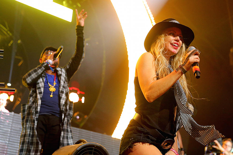 Black Eyed Peas Join David Guetta Onstage at Coachella