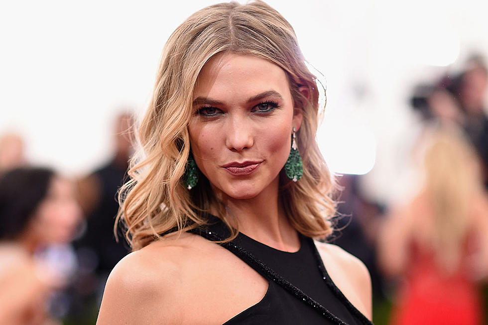 Karlie Kloss Is Also in Taylor Swift&#8217;s &#8216;Bad Blood&#8217; Music Video