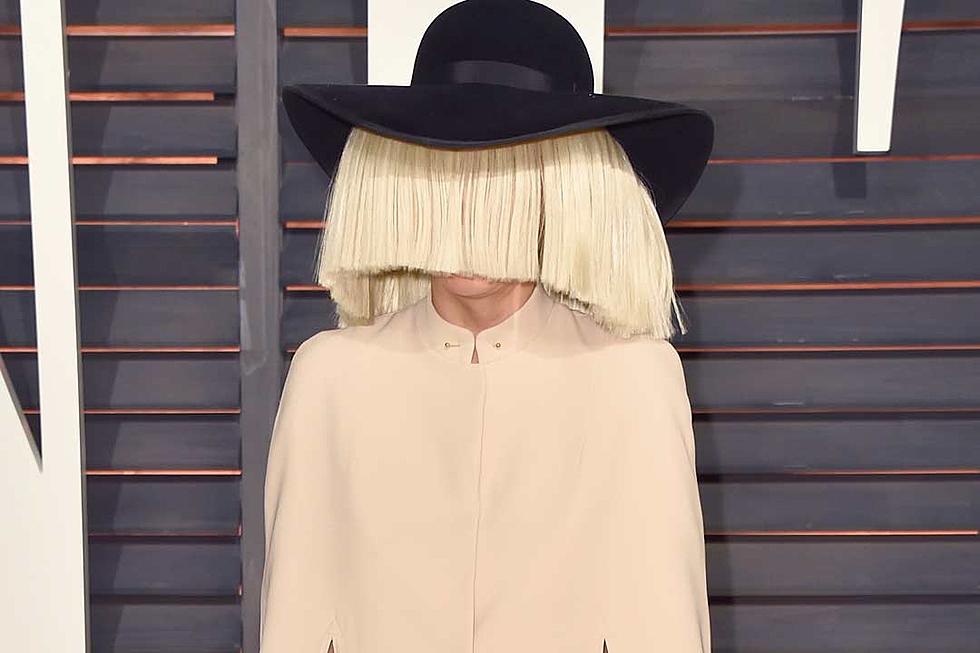 Sia Performs 'Elastic Heart' on 'Dancing With the Stars'