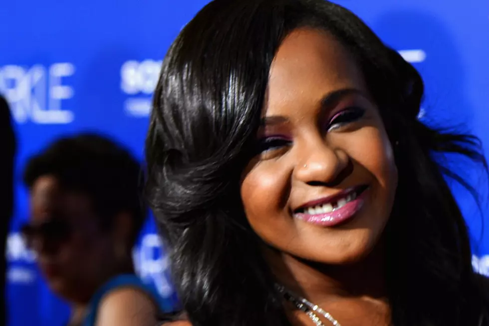 Bobbi Kristina Brown&#8217;s Aunt Is Furious Over Alleged Selling of Hospice Photos