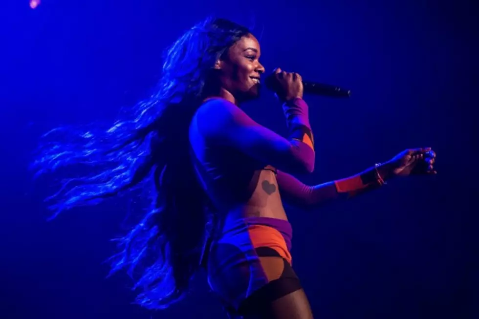 Azealia Banks Reveals New Music To Be Delayed On Twitter, Blames Label + Management