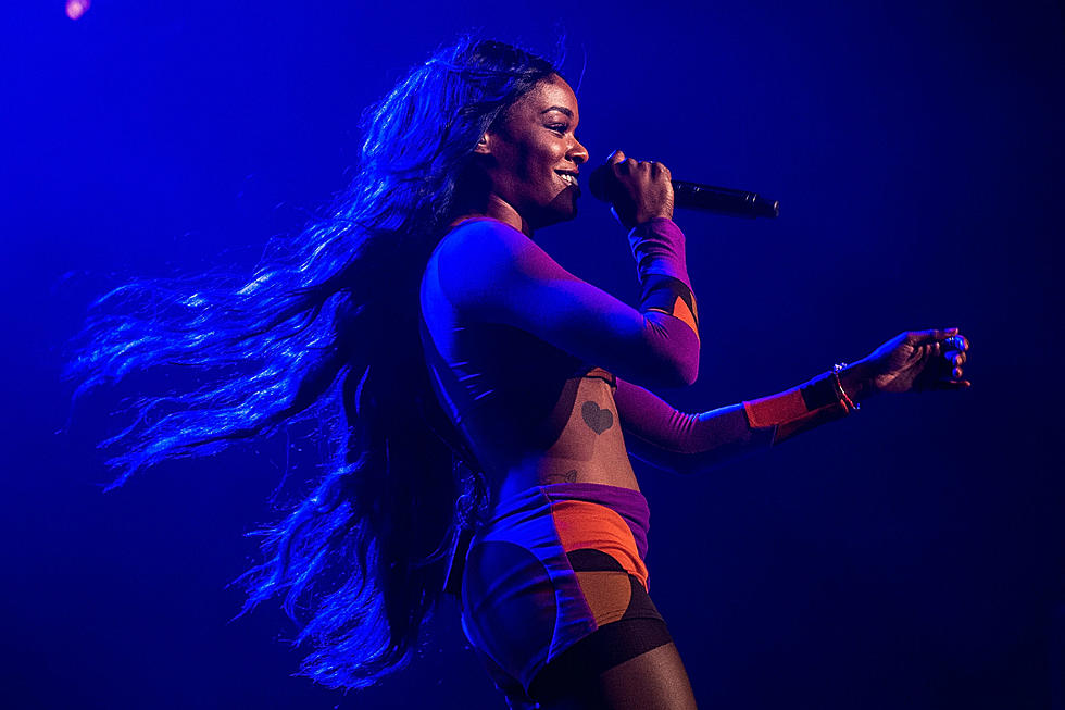 Azealia Banks Blames Music Delay On Label And Management