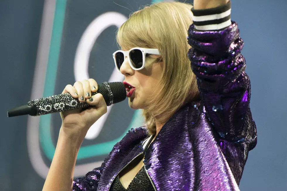 Dance, And You Shall Receive: Taylor Swift Shakes it Off With Superfan