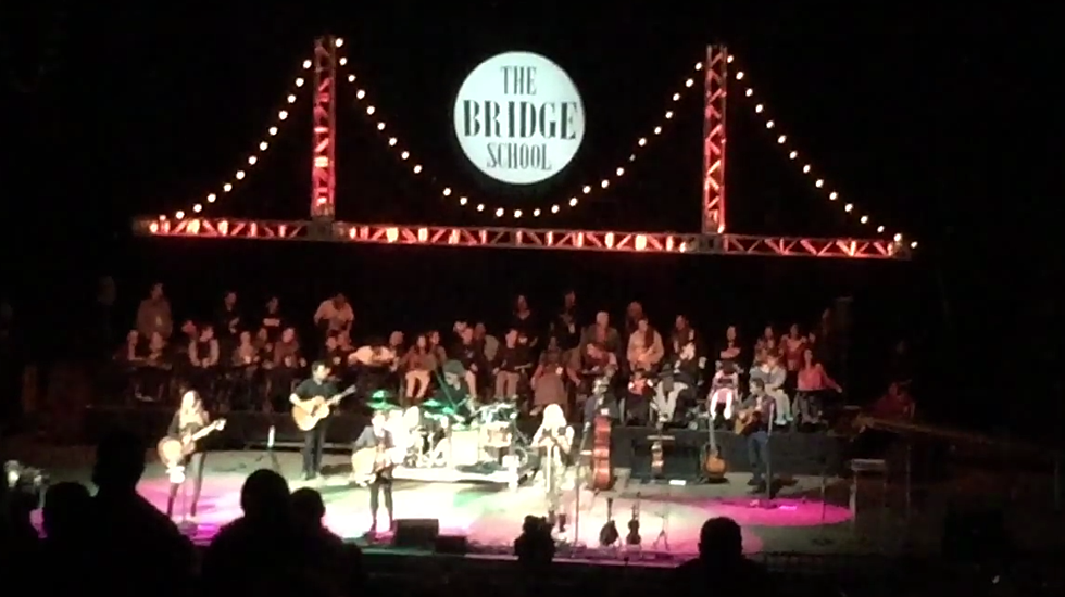Dixie Chicks Give Lana Del Rey’s ‘Video Games’ a Country Makeover at Bridge School Benefit