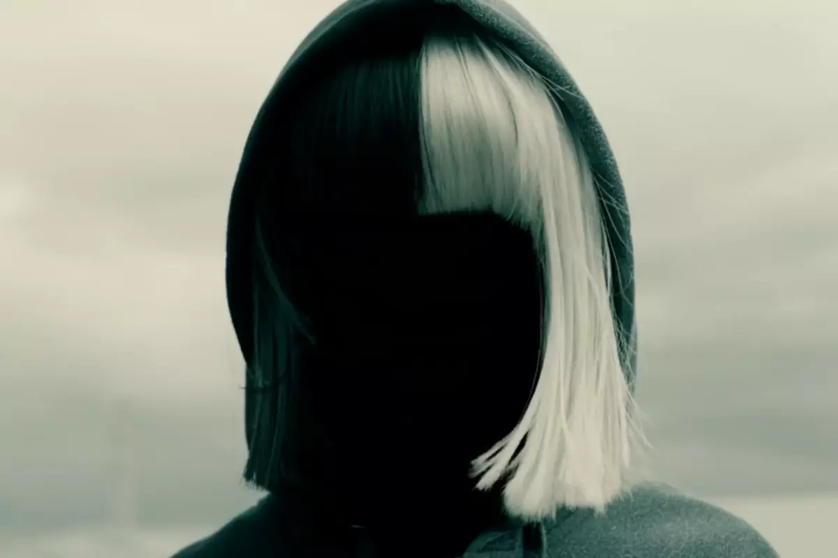 Sia обложка. Cheap Thrills сиа. Sia 2014. Sia 2004. This is your move