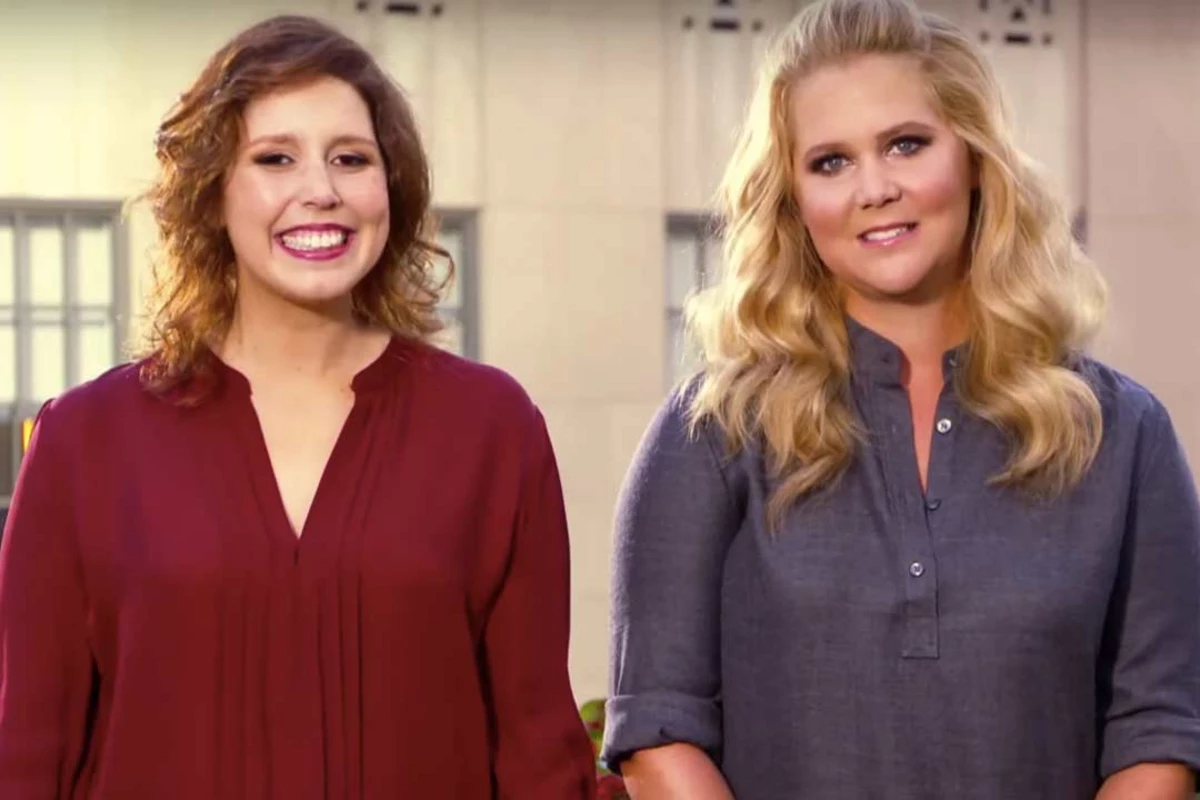 Amy Schumer Is Richer And Humbler In Snl Promo