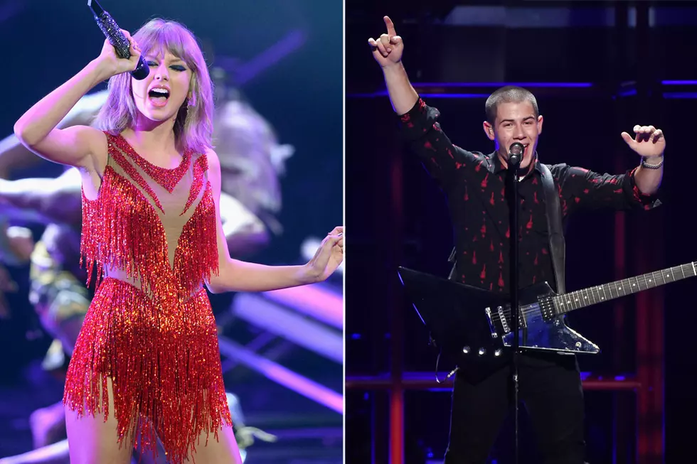 Homecoming 2015: Pop Songs To Celebrate The Season