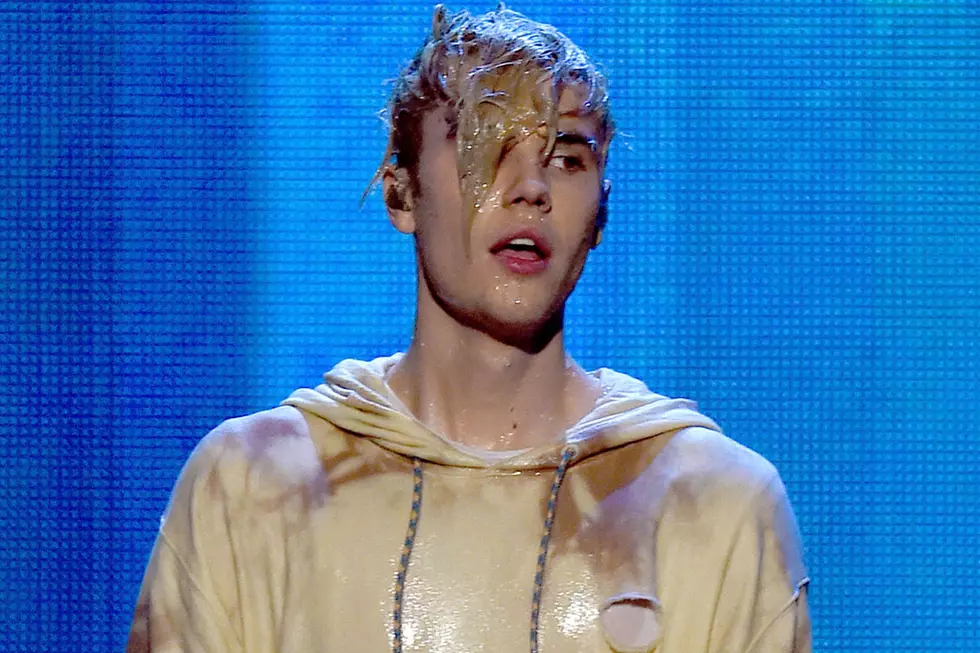 Justin Bieber Plays Piano, Breaks Hearts on ‘The Voice’ Finale