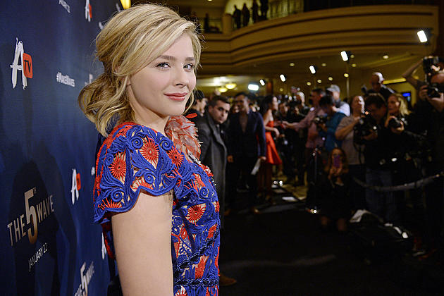 Chloe Grace Moretz Channels Inner Hayley Williams to Sing Paramore Hit