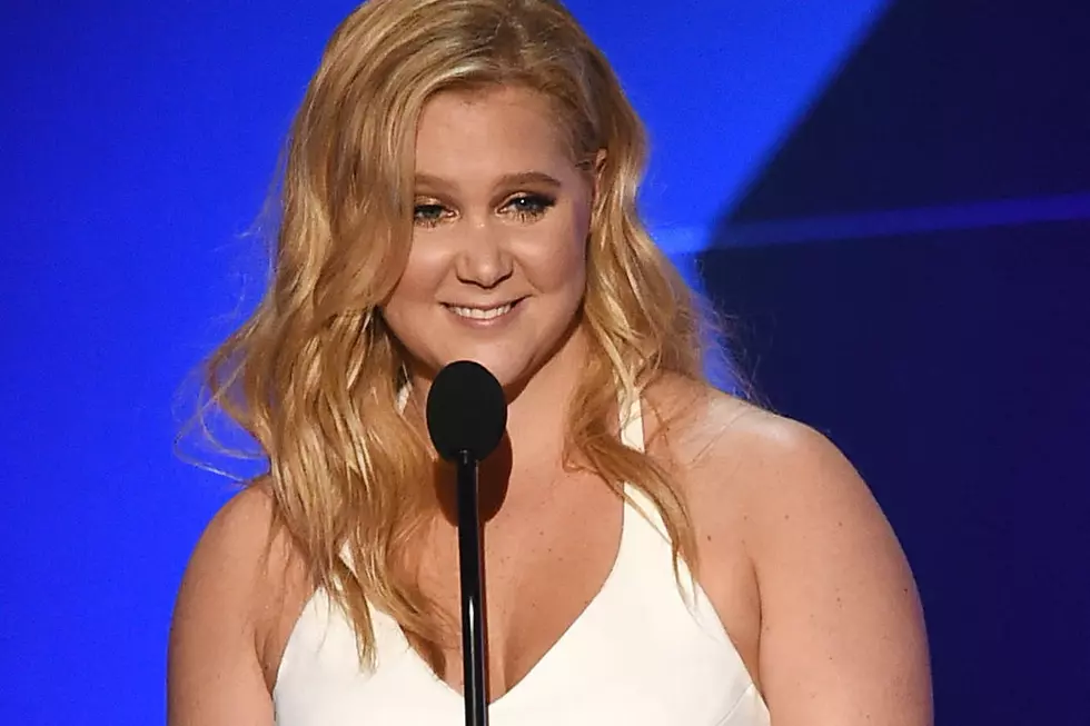 Amy Schumer Vows to Take Polygraph to Prove She Didn't Steal Jokes