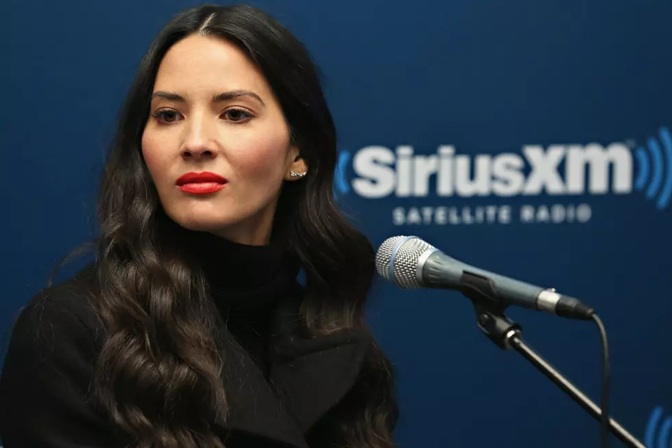 Olivia Munn Shuts Down Engagement Rumors in Perfect Texts With Mom