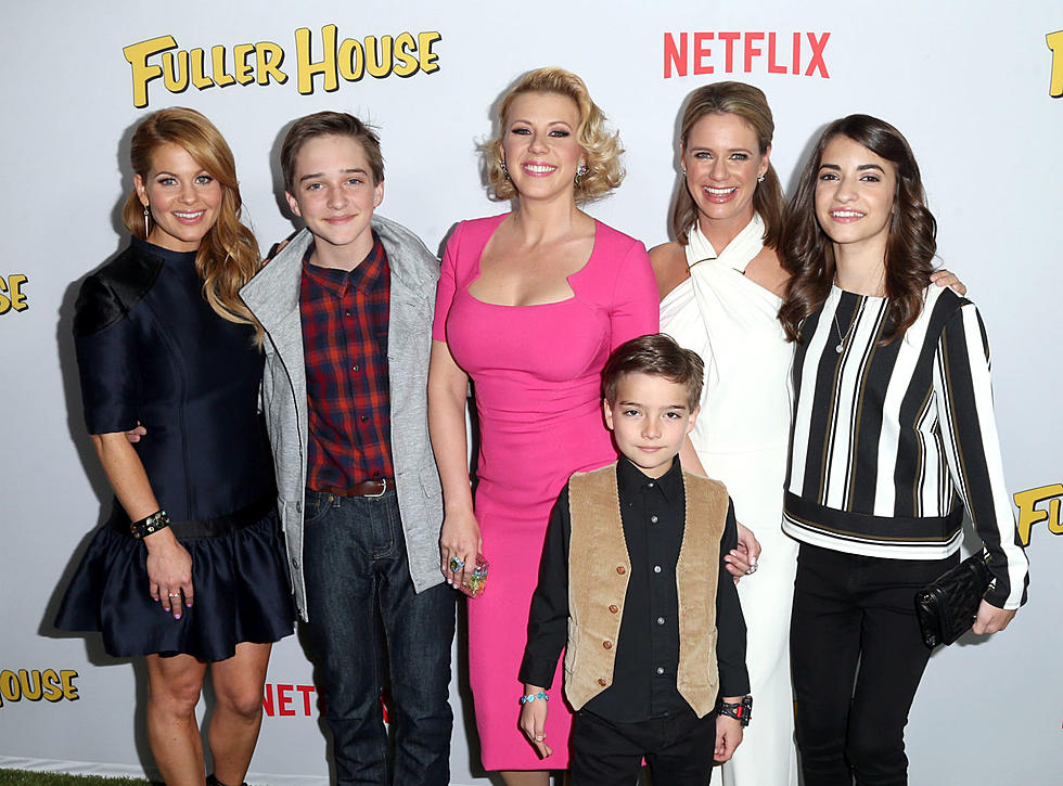 'Fuller House' Is Nearly Unlocked: See Photos From The Premiere's Red Carpet