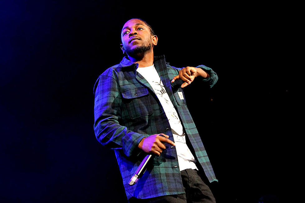 Kendrick Lamar Wins Best Rap Performance at 2016 Grammys