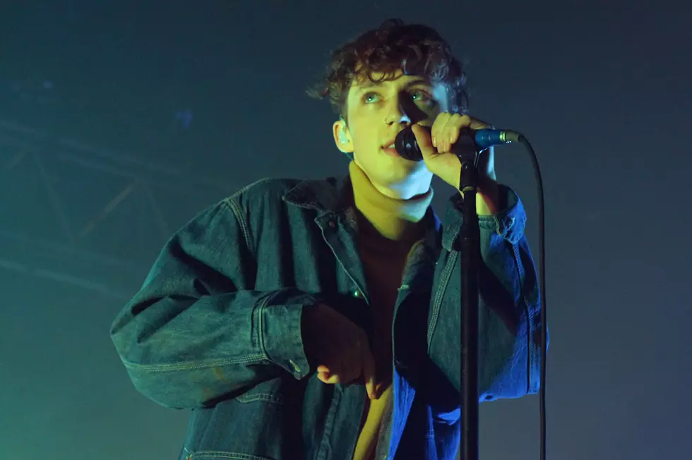 Review: Troye Sivan Brings His Blue Neighborhood to Portland [Photos]