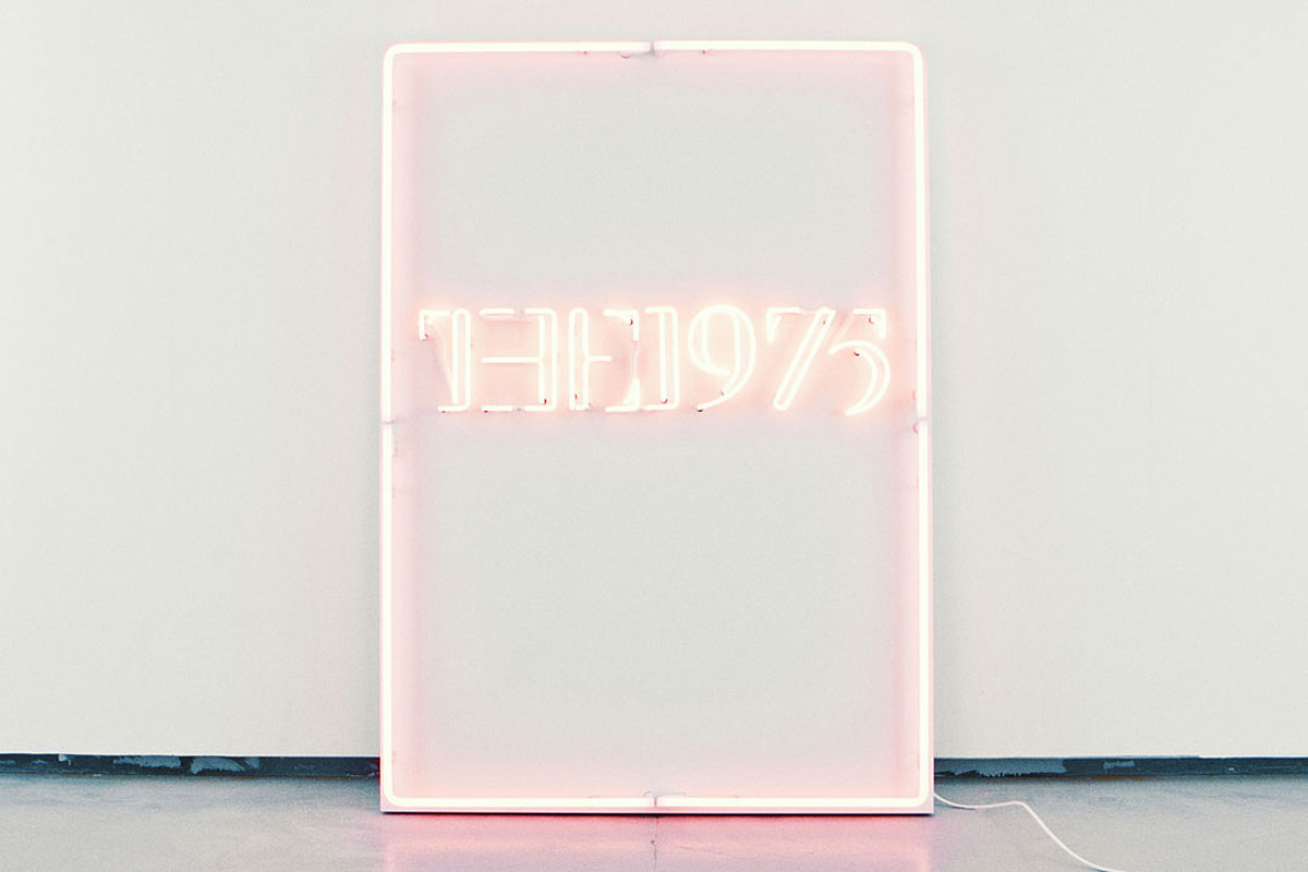 It s well worth. The 1975 обложка. The 1975 i like it when you Sleep, for you are so beautiful yet so unaware of it. The 1975 обложки альбомов. Обложка из it.