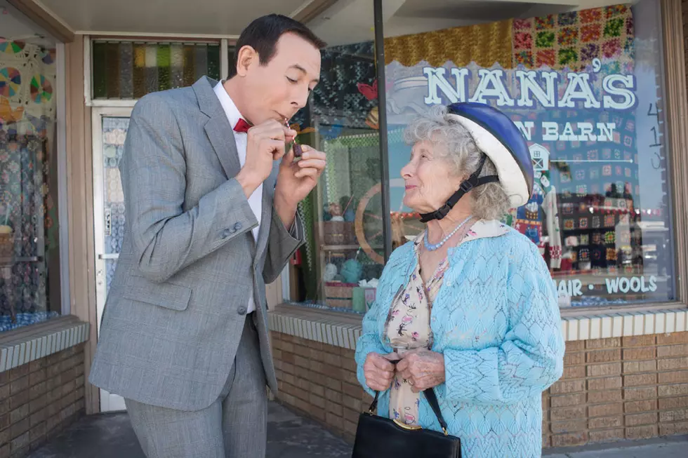 &#8216;Pee-Wee&#8217;s Big Holiday&#8217; Review: Sweet, Hilarious and Bromantic