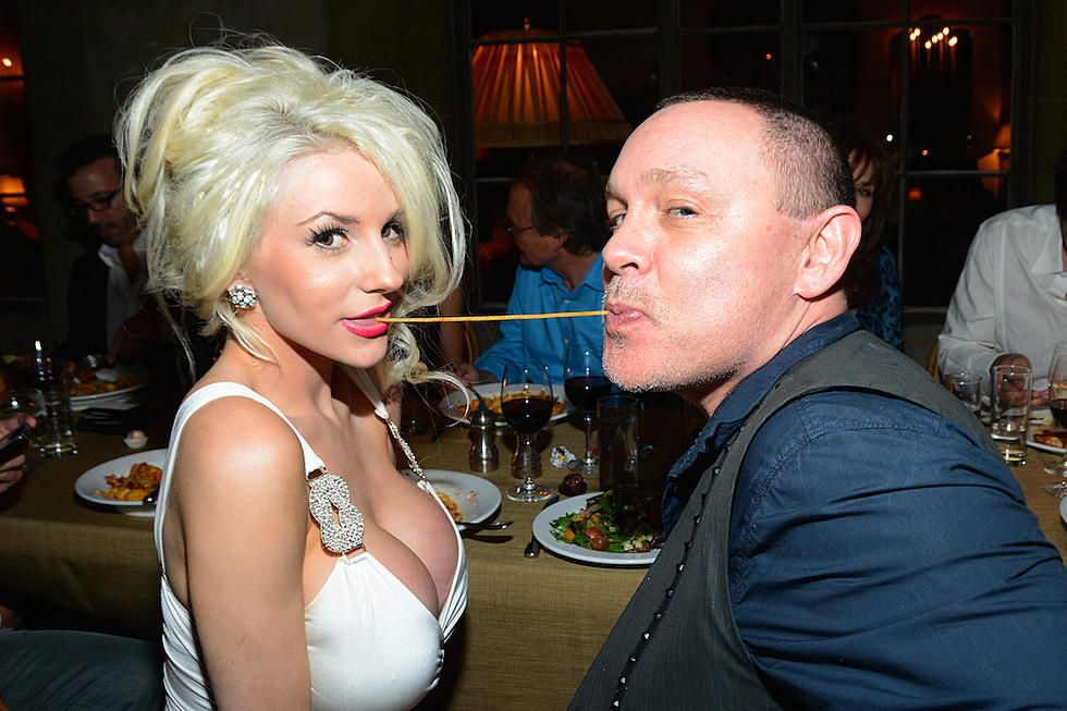 21-Year-Old Courtney Stodden Is Pregnant with 55-Year-Old Doug Hutchison’s Baby, Not Particularly Thrilled