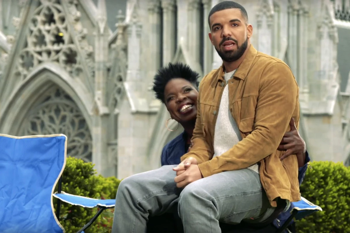 Drake Sings About Spanking Sits In Leslie Jones Lap For