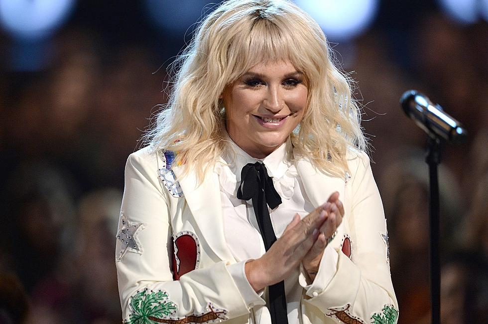 Kesha Against Body-Shamers