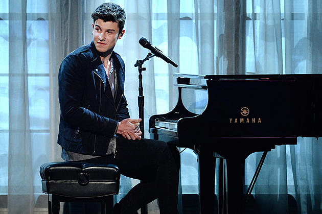 Shawn Mendes Notches Fourth Top 40 Hit with &#8216;Treat You Better&#8217;