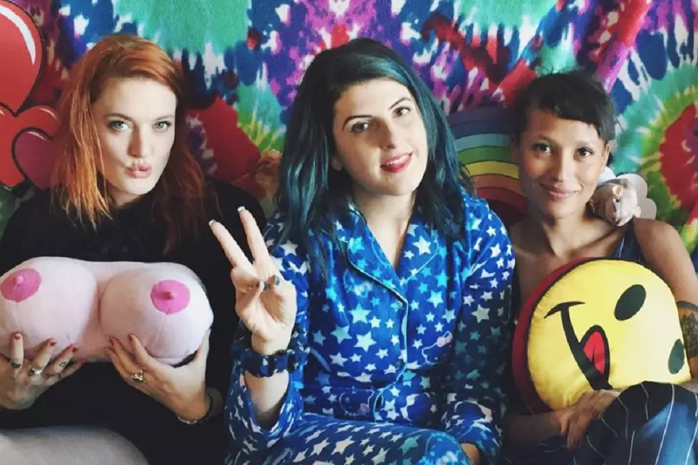 Slumber Party @emmieshouse With Icona Pop: Premiere