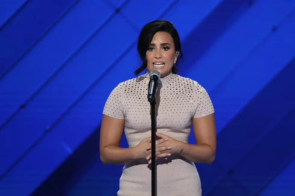 Demi Lovato Comes Under Fire on Twitter Over Her Mom’s Insensitive Zika Virus Joke, Sorta Apologizes