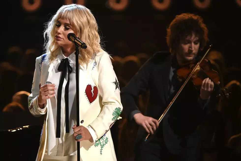 Kesha Drops California Case Against Dr. Luke