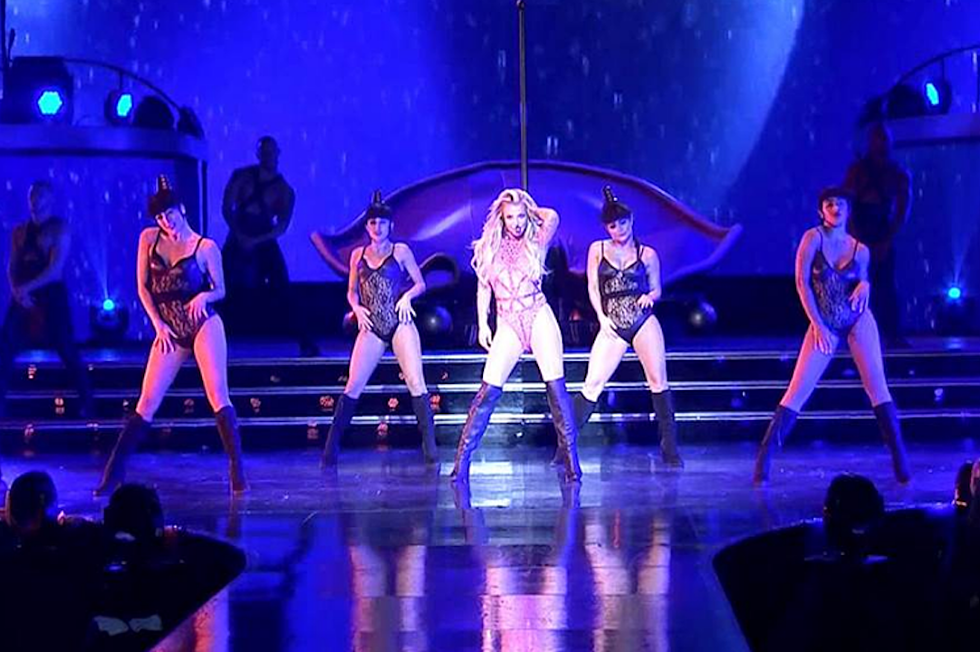 Britney Spears Performs ‘Make Me’ and ‘Do You Wanna Come Over?’, Discusses Her ‘Reinvention’ on ‘TODAY’