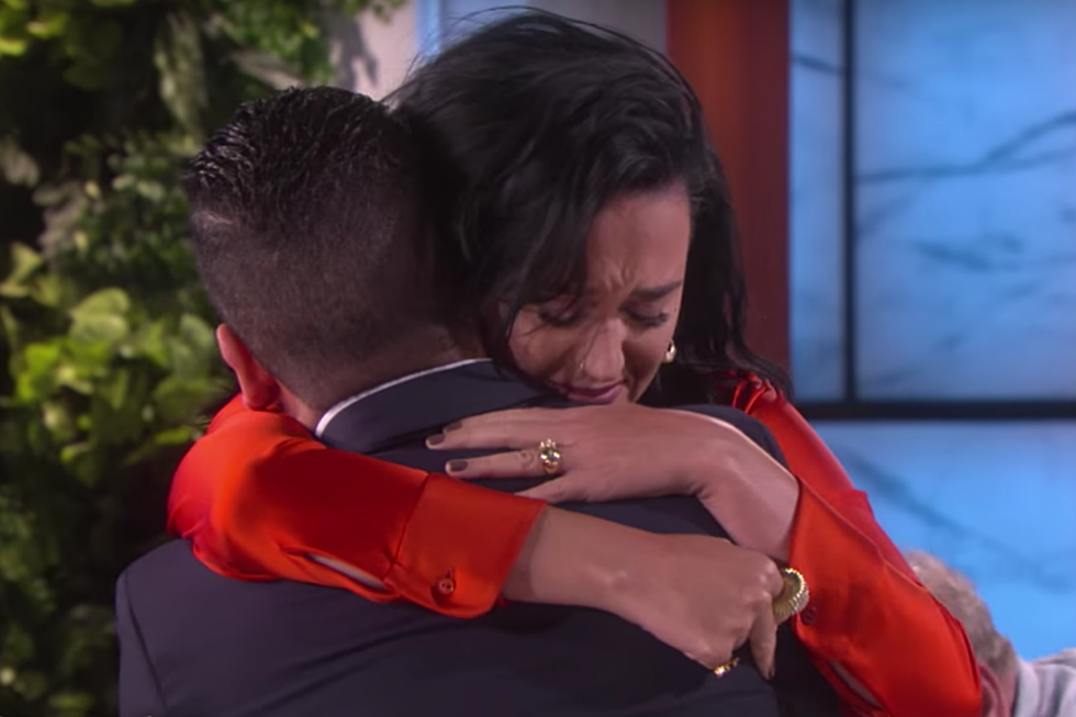 Katy Perry Surprises Pulse Massacre Survivor on &#8216;Ellen,&#8217; Cries Uncontrollably
