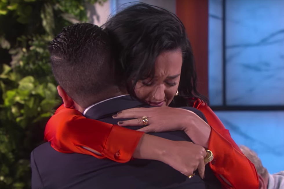 Katy Perry Surprises Pulse Massacre Survivor on ‘Ellen,’ Cries Uncontrollably