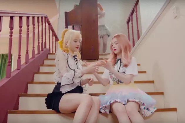 Red Velvet's 'Russian Roulette' Video Makes Murder Look Adorable