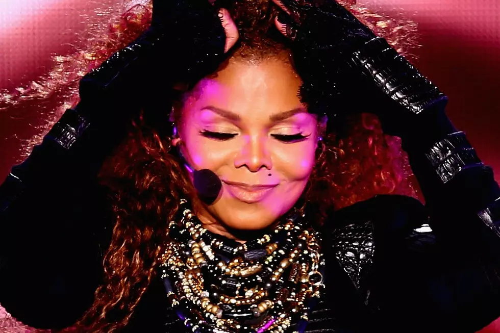 Janet Jackson Officially Confirms Pregnancy With Glowing, Expectant Mom Shot