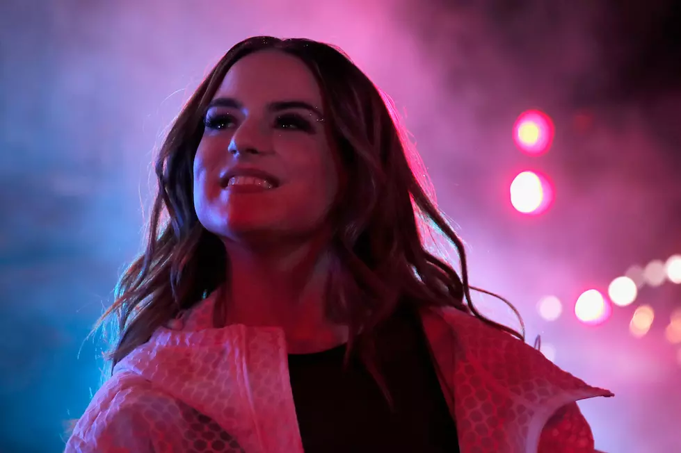 JoJo Returns to Top 10 of Billboard 200 After a Decade With ‘Mad Love’