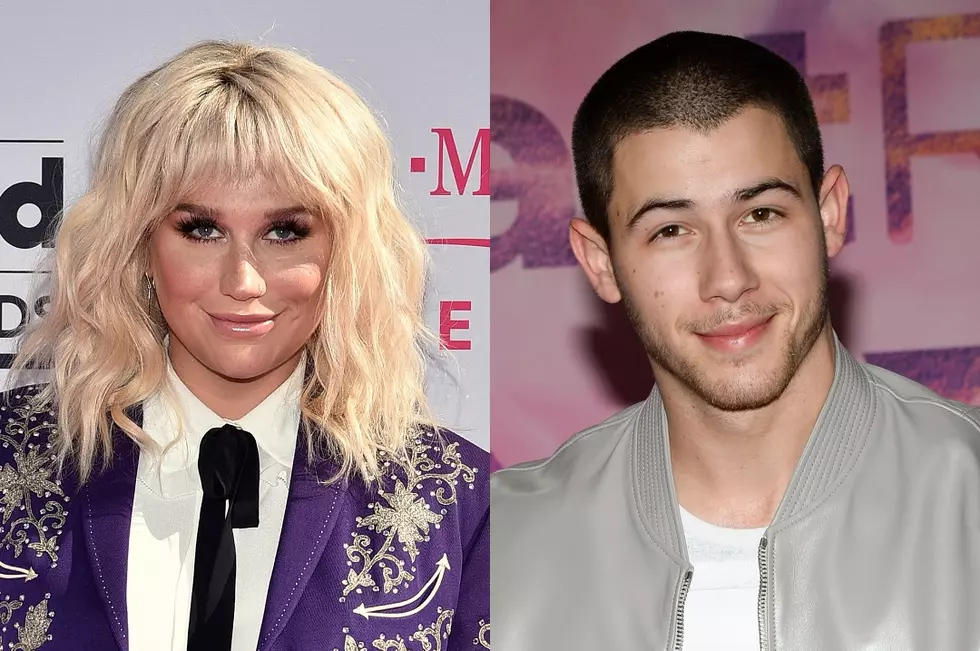 Kesha Performs Surprising Live Cover of Nick Jonas’ ‘Jealous’ in China