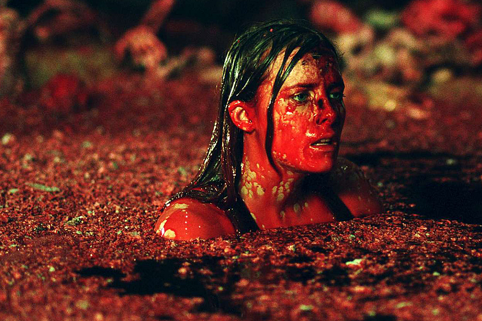 The best horror movies had actual gory horrors on set
