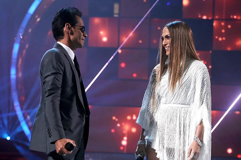 Jennifer Lopez and Marc Anthony Reunite With a Kiss at Latin Grammys