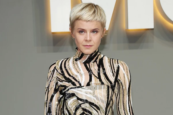 Robyn Shares Message of Solidarity After U.S. Presidential Election