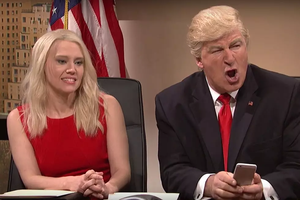 'SNL' Skewers Donald Trump's Twitter Habit, Trump Tweets Back