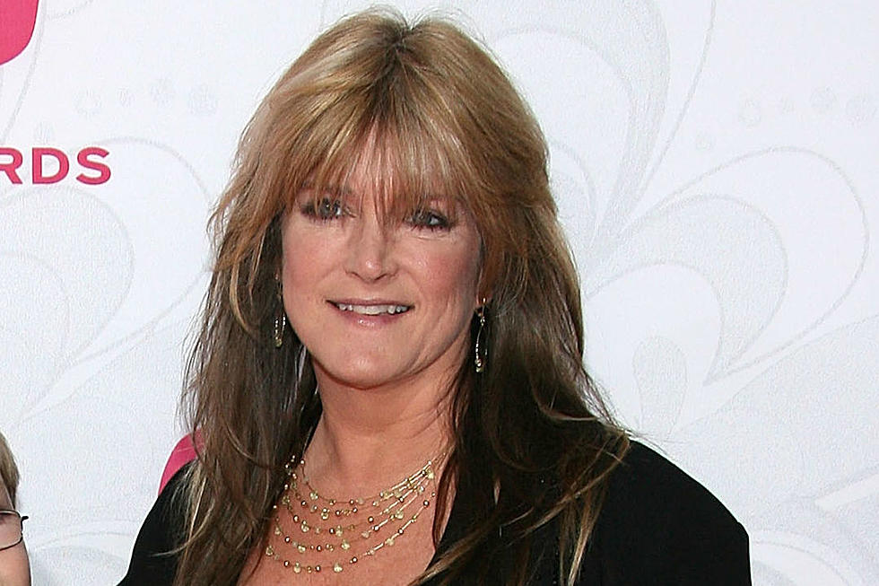 Susan Olsen, &#8216;Brady Bunch&#8217; Star, Kind of Apologizes for Homophobic Remarks