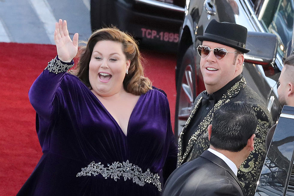 Chrissy Metz Looks Royal in Purple at the 2017 Golden Globes