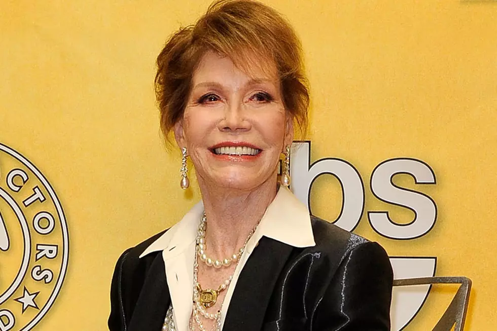 Mary Tyler Moore Dead At 80